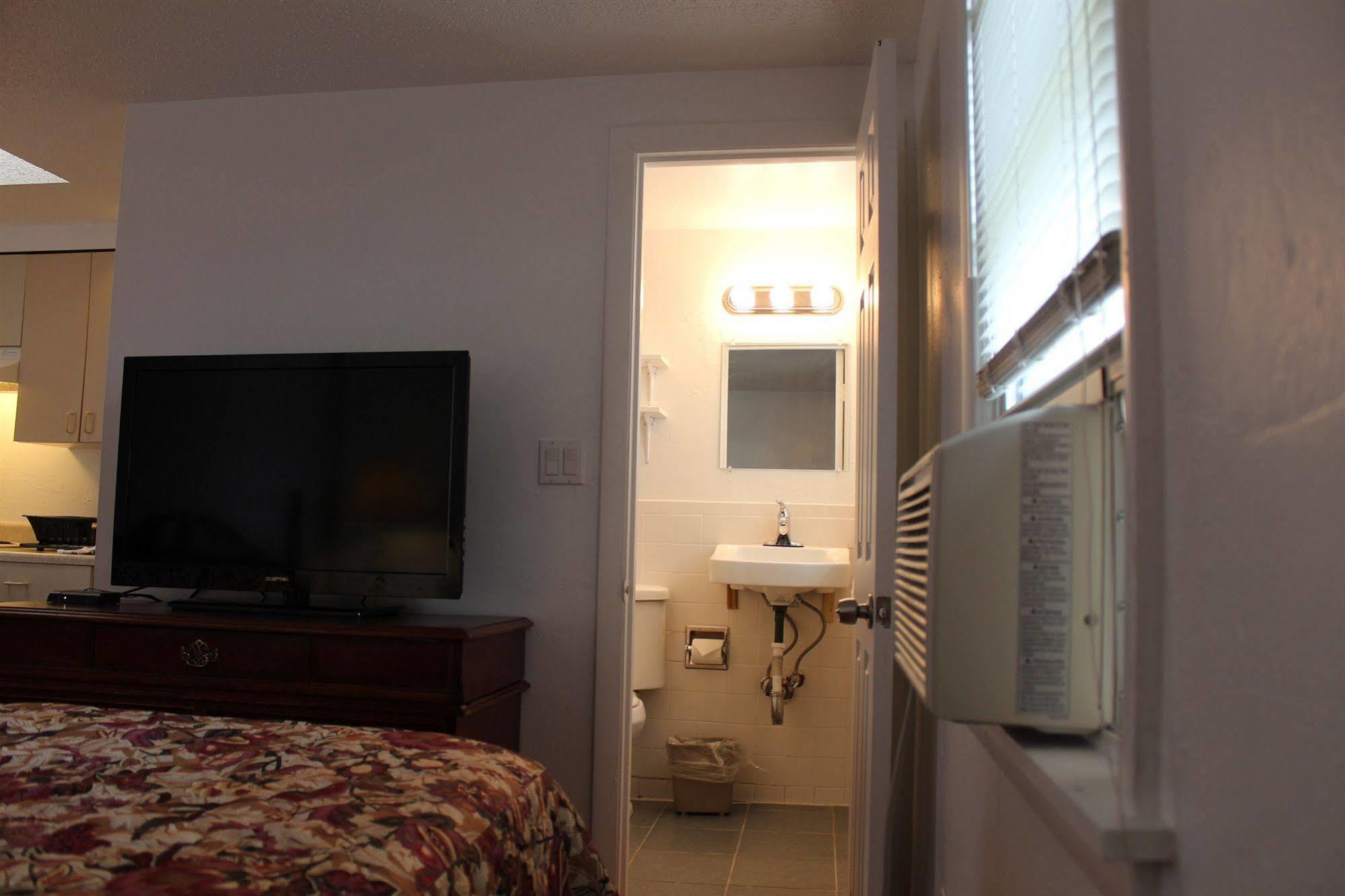 Oceanside Motel Деннис-Порт Экстерьер фото